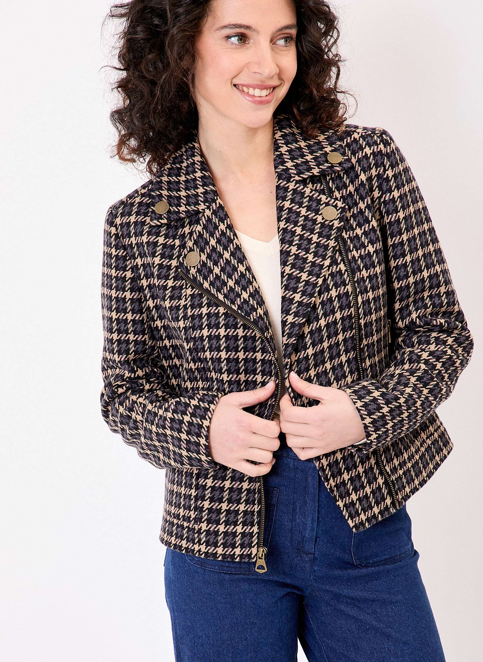 Veste courte en lainage MAJDI