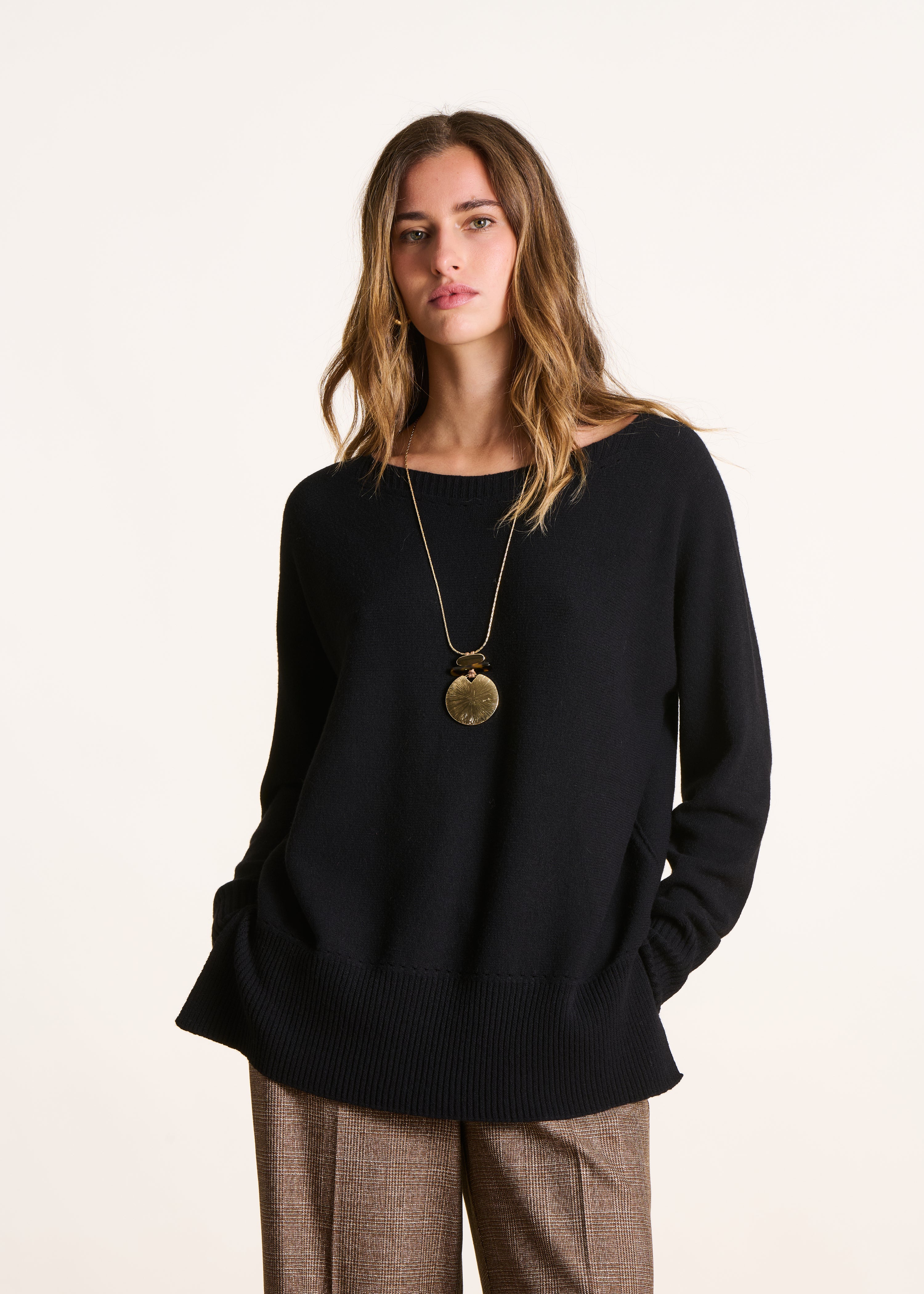 Pull oversize maille fine encolure bateau