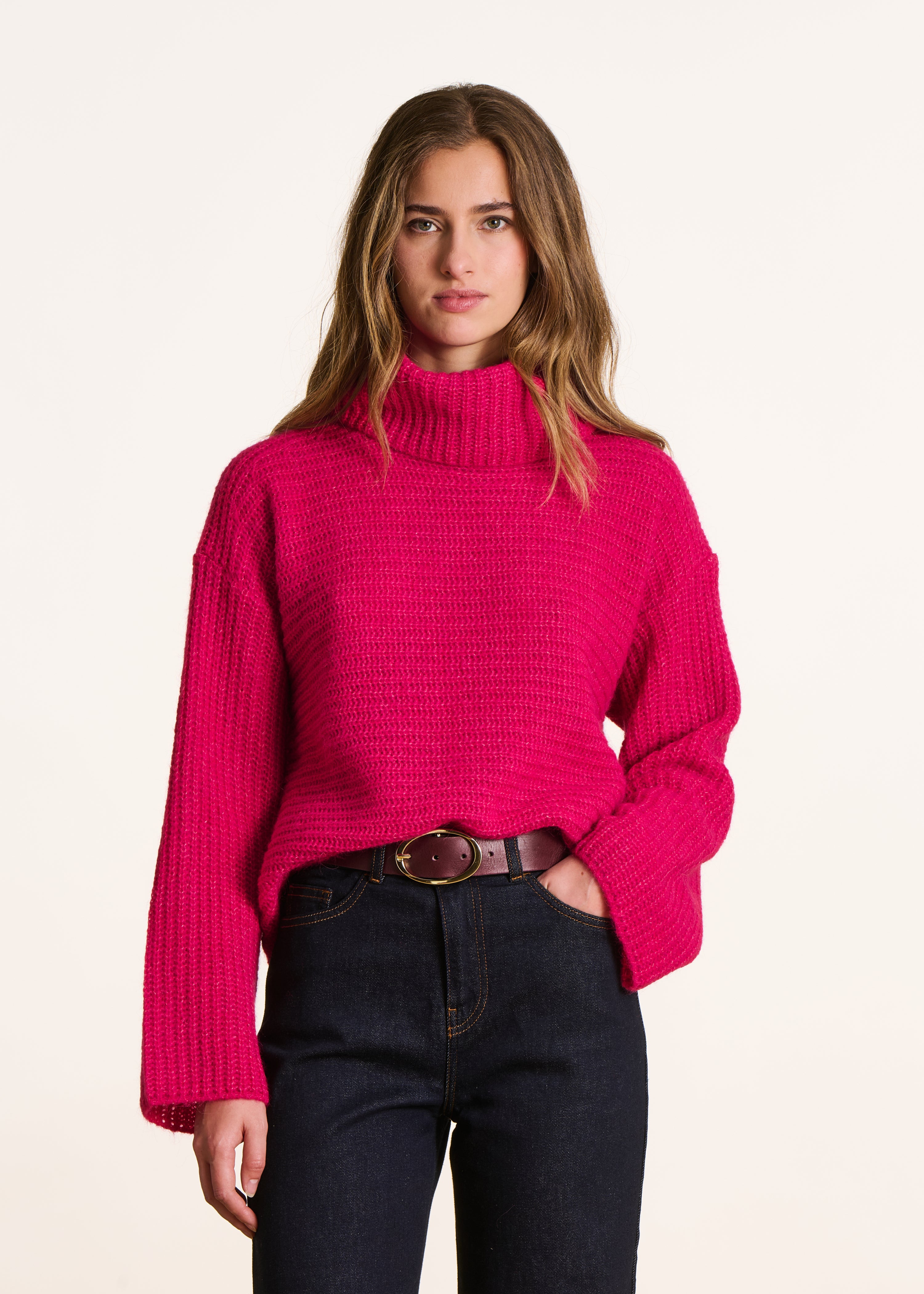Pull rose en maille manches longues