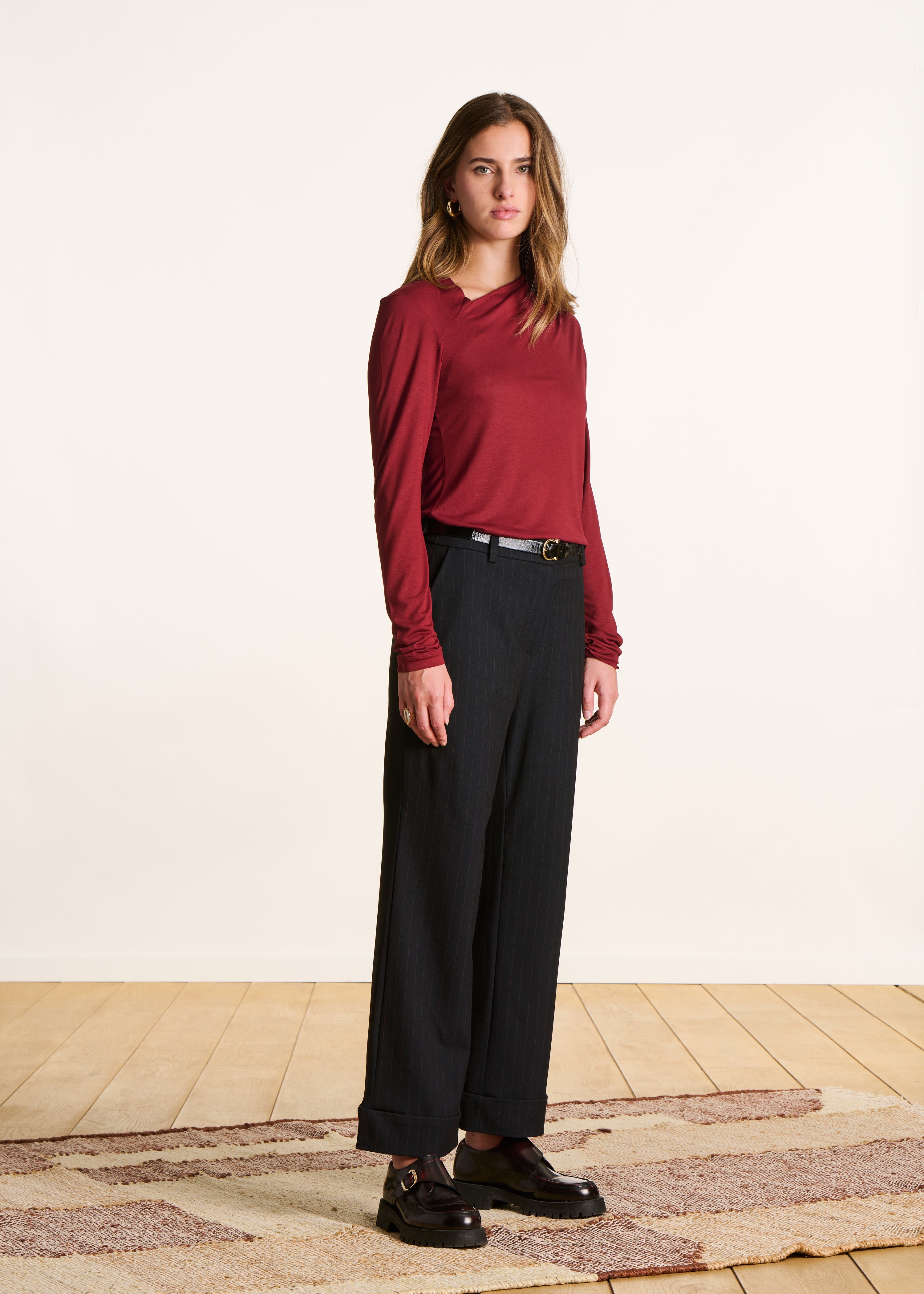 Pantalon droit 7/8ème bleu foncé rayé