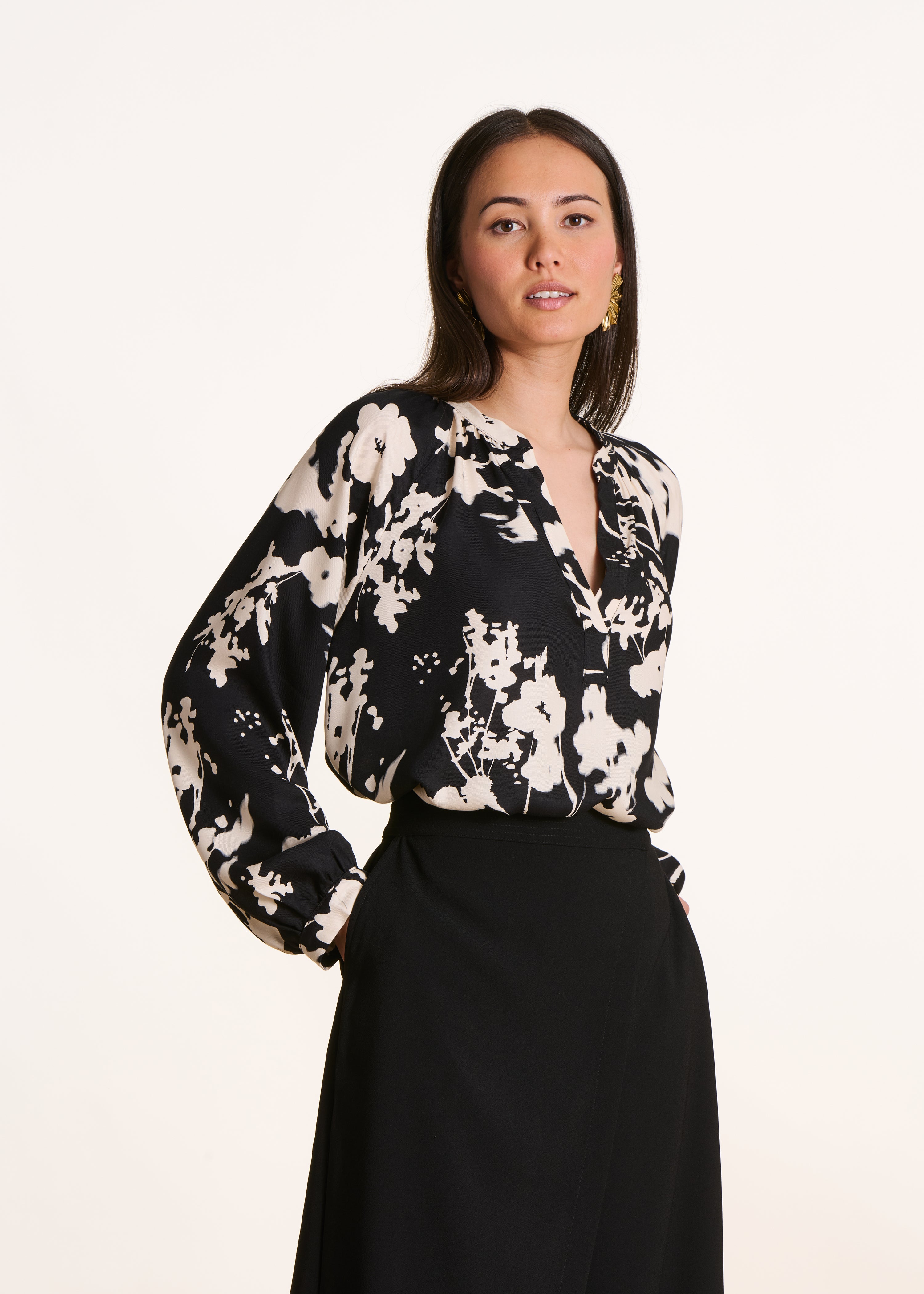 Top ample à imprimé noir et blanc manches longues