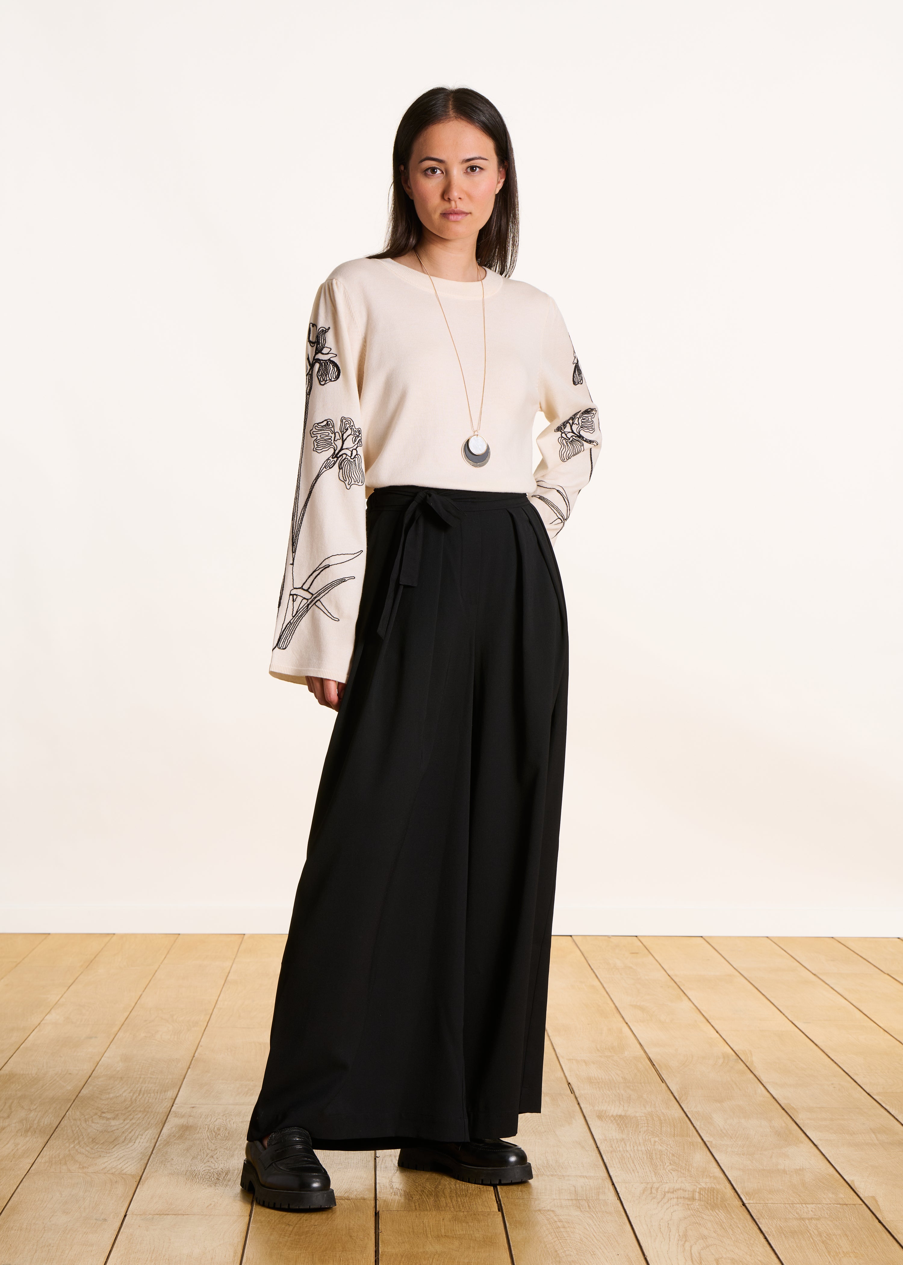 Pantalon large à plis taille élastique