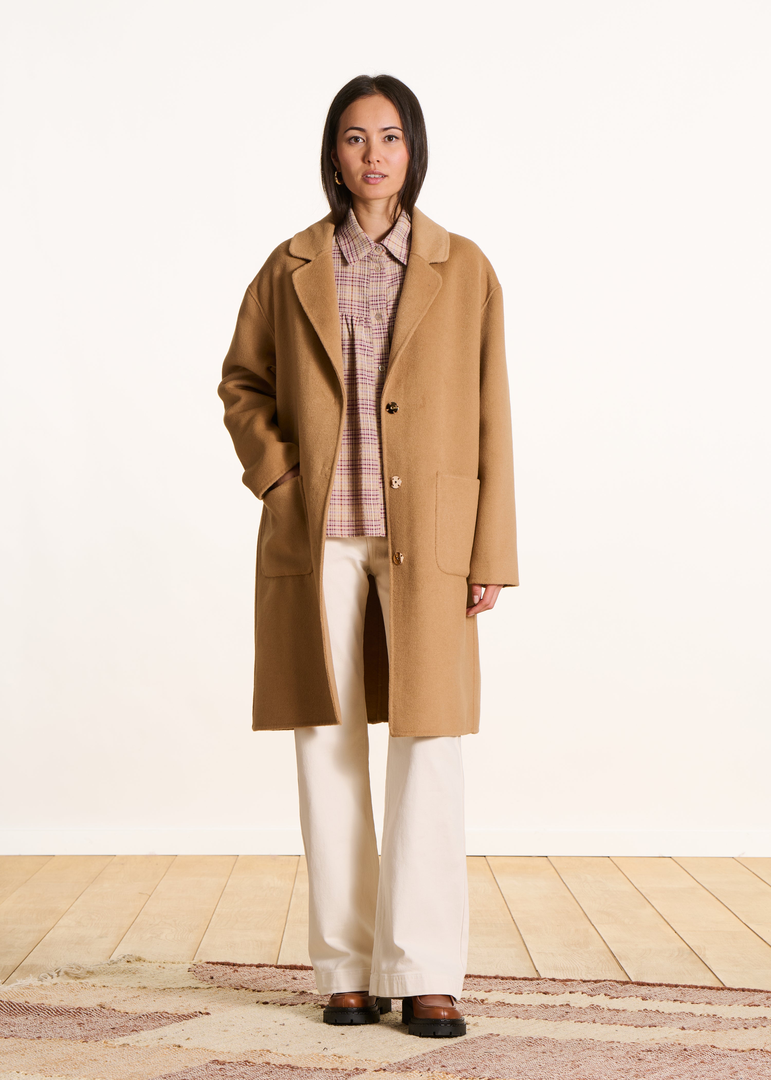 Manteau mi-long en laine