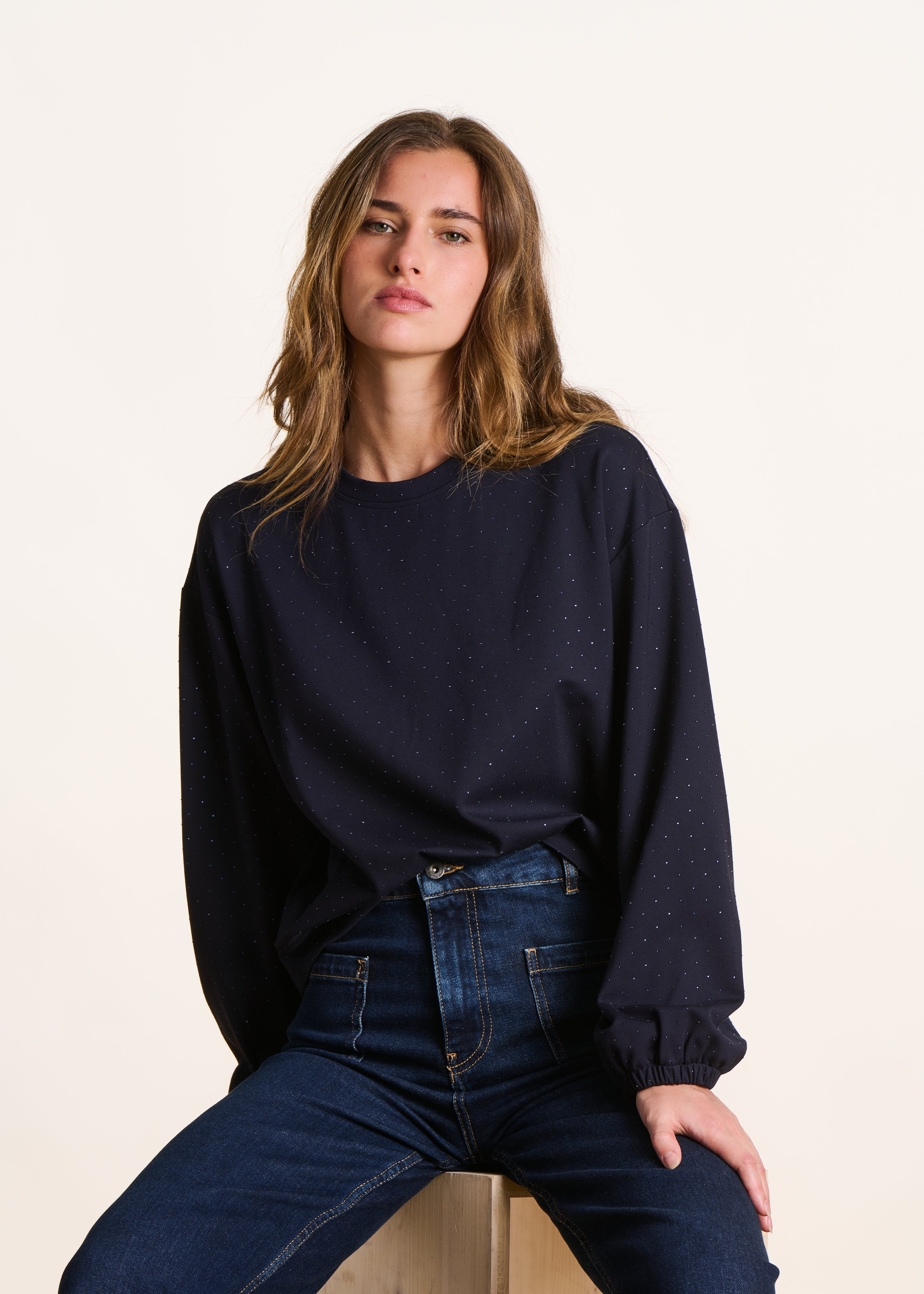 T-shirt bleu marine oversize manches longues
