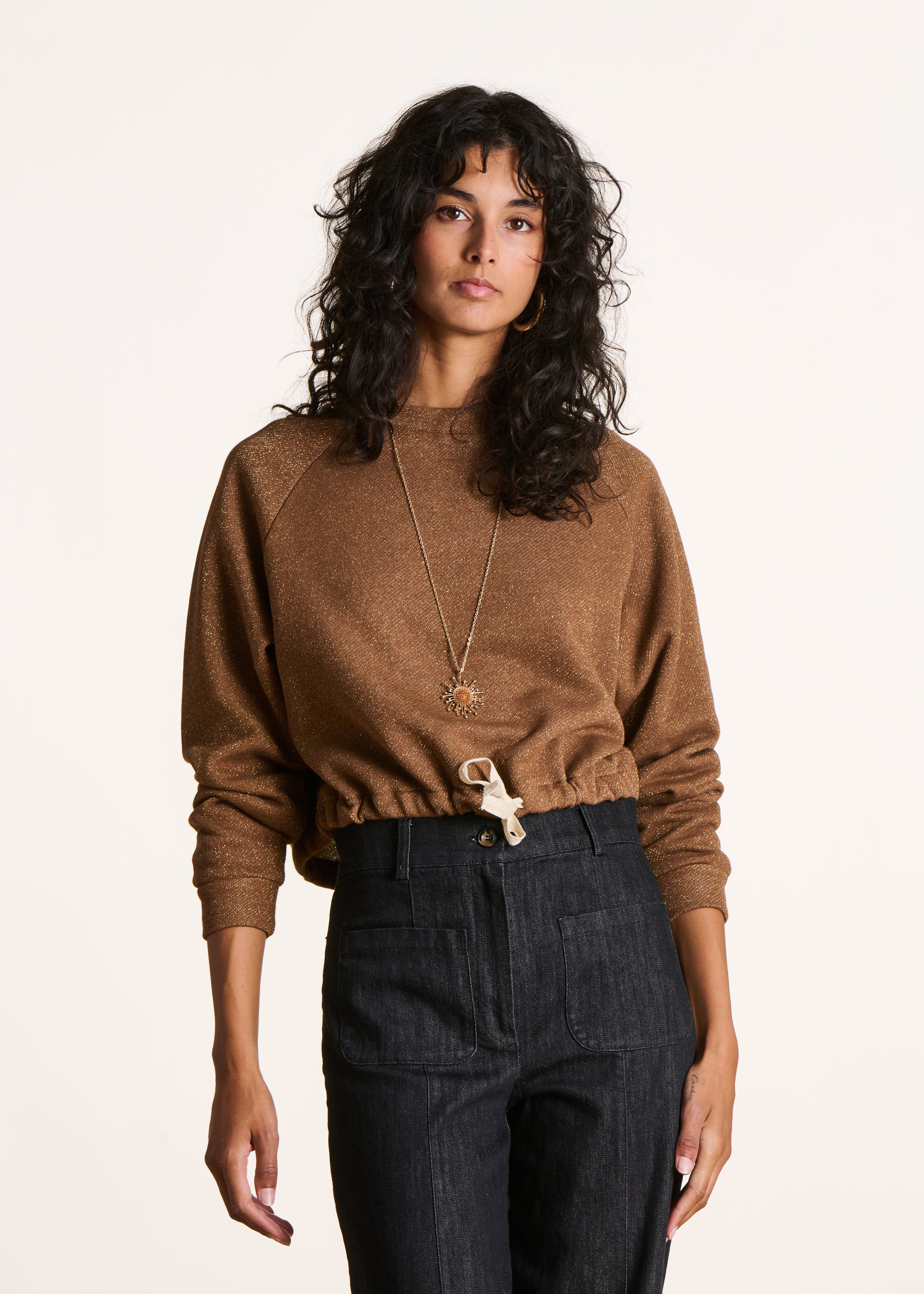 Sweat marron ample irisé manches longues