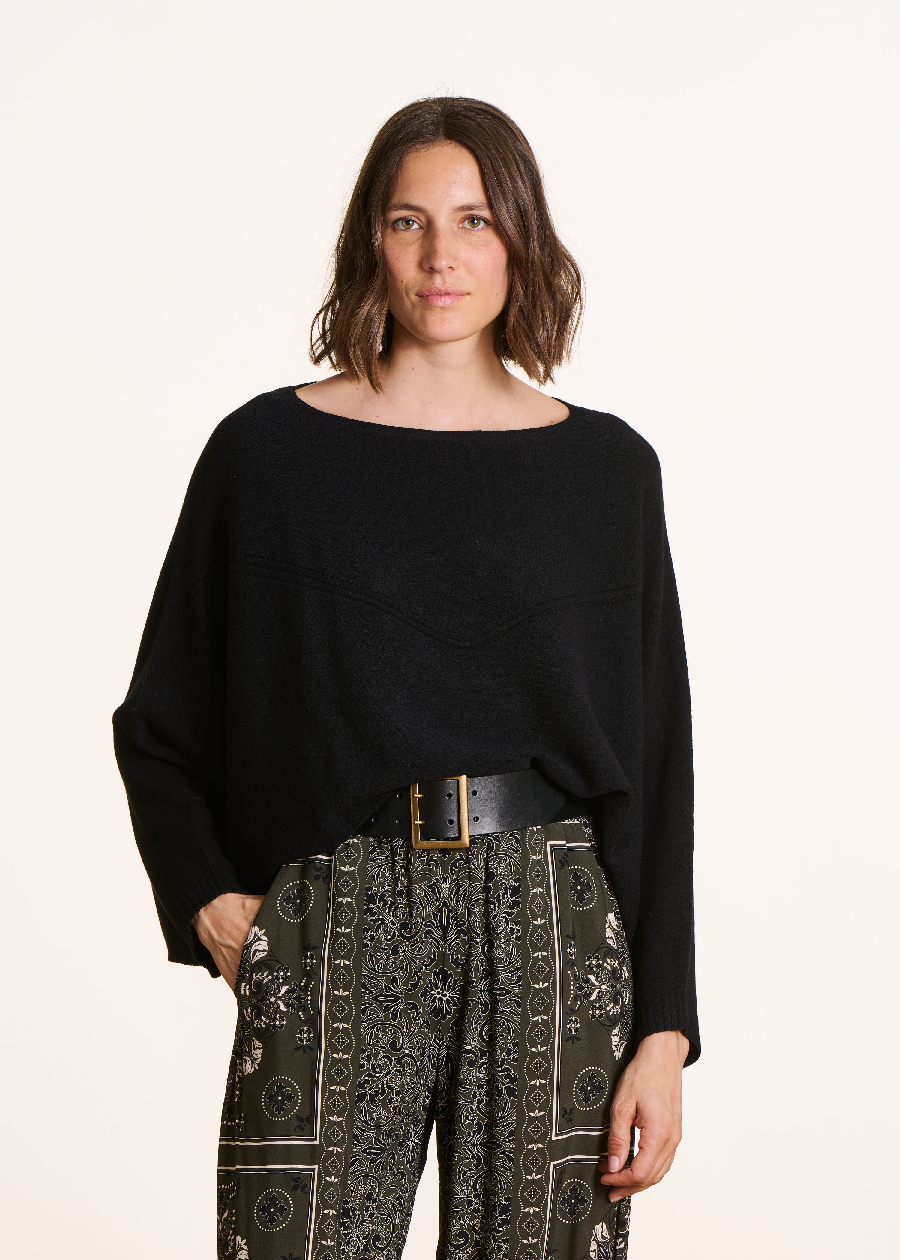 Pull cape en maille fine