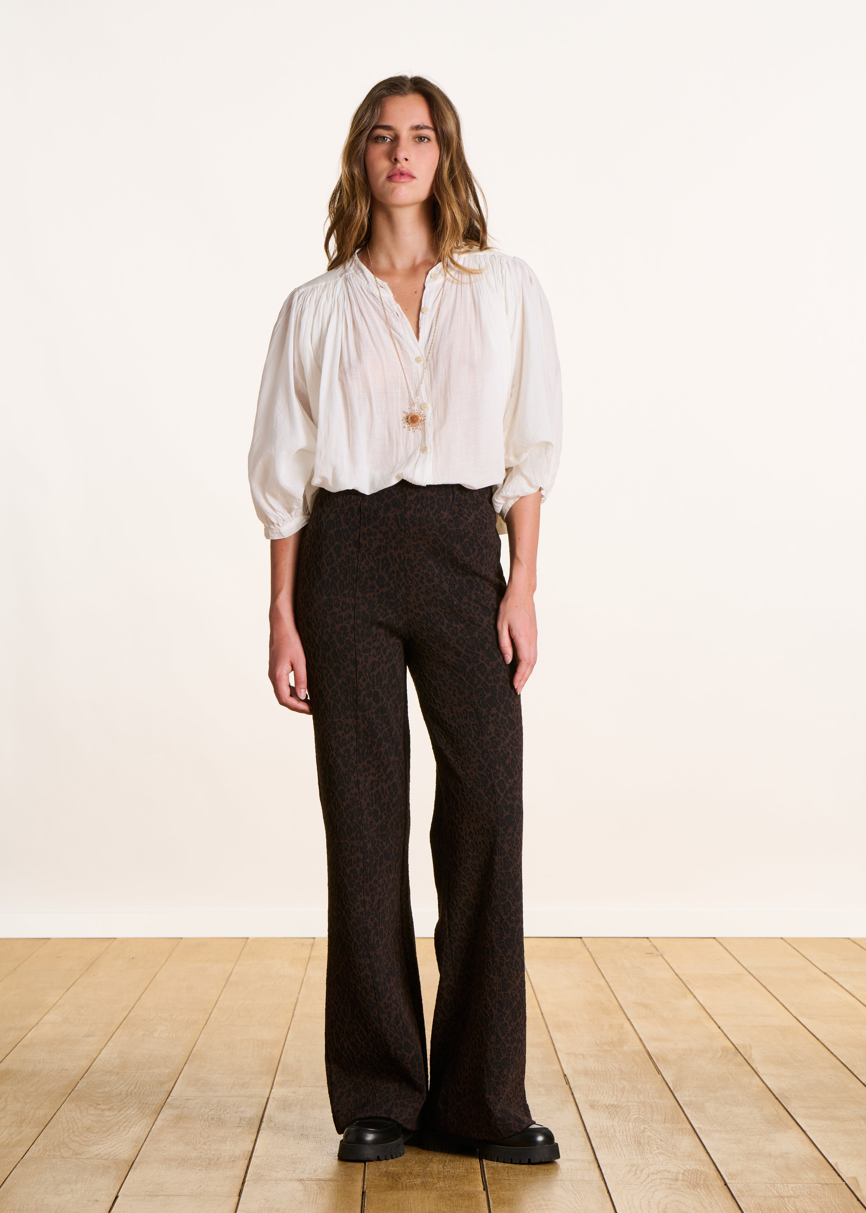 Pantalon en milano jacquard léopard taille élastique