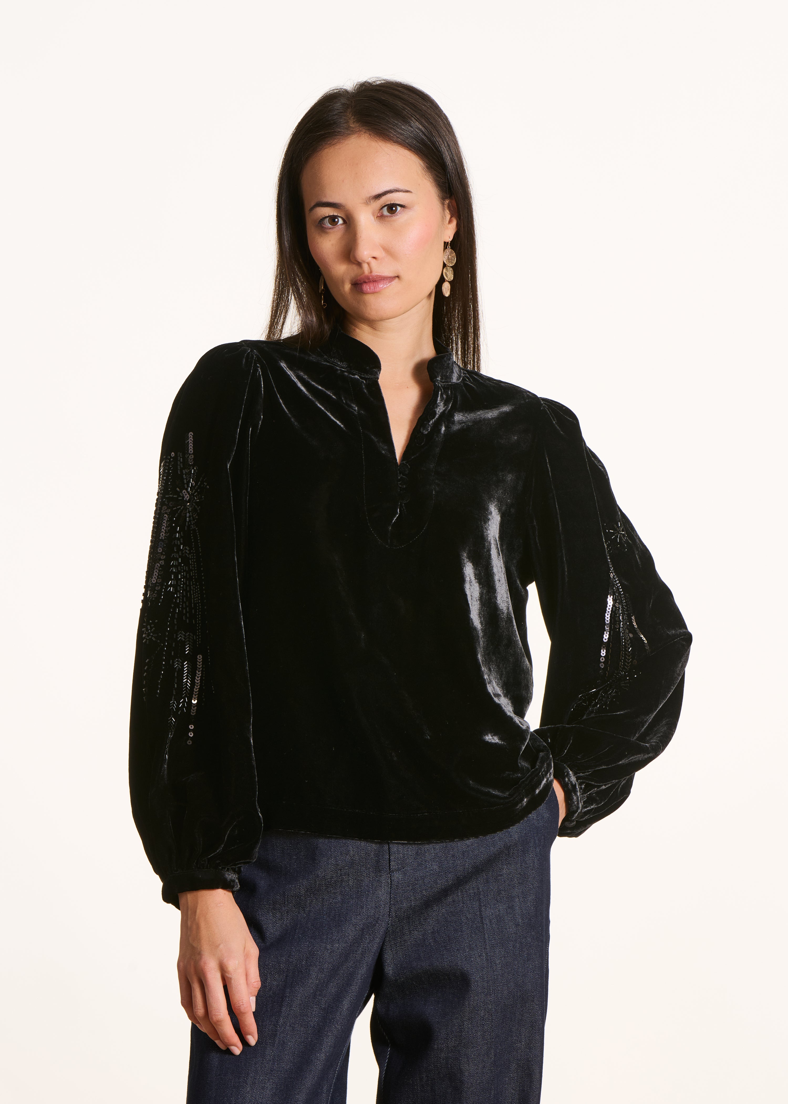Top en velours manches longues avec sequins