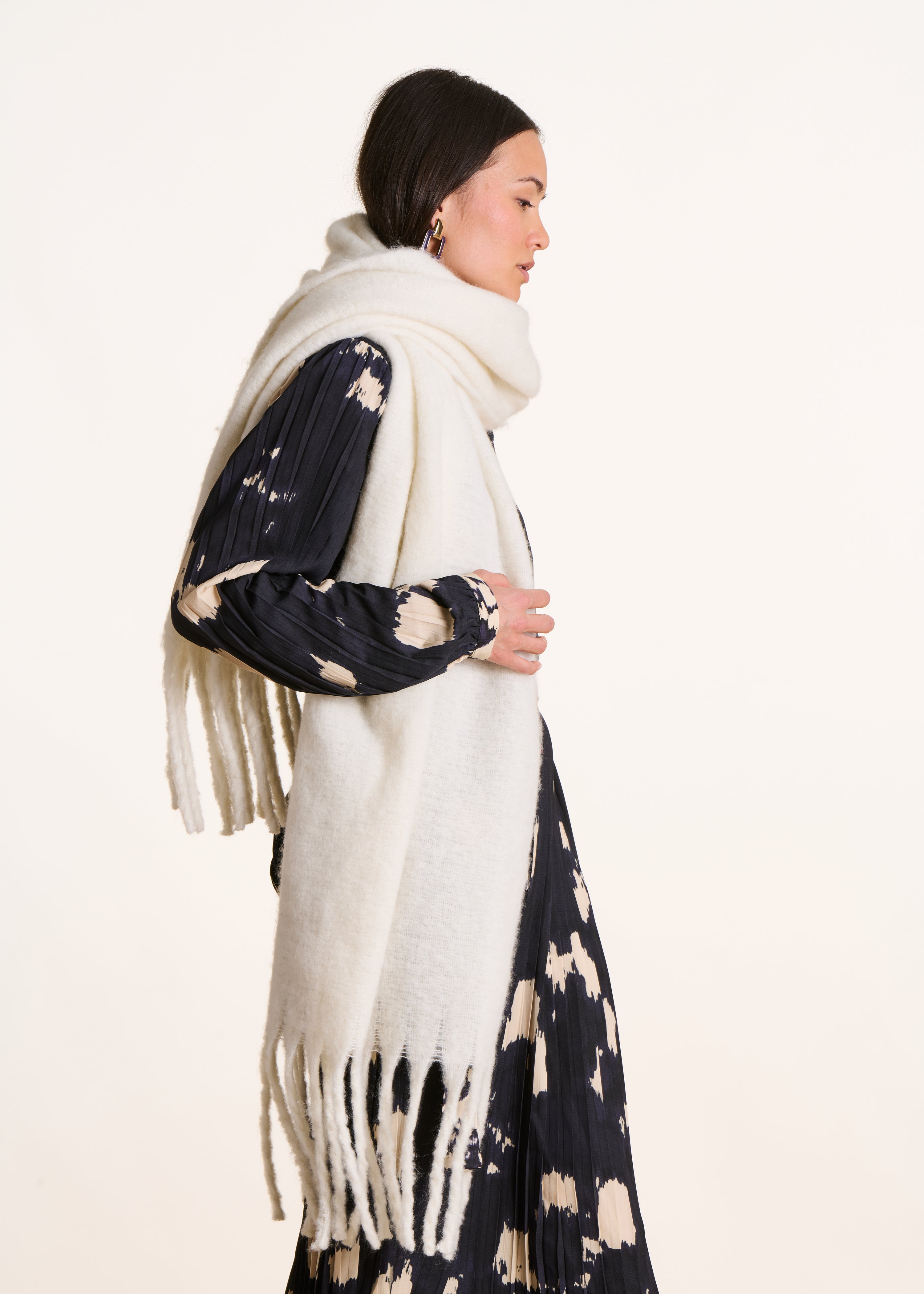 Étole unie écrue à franges