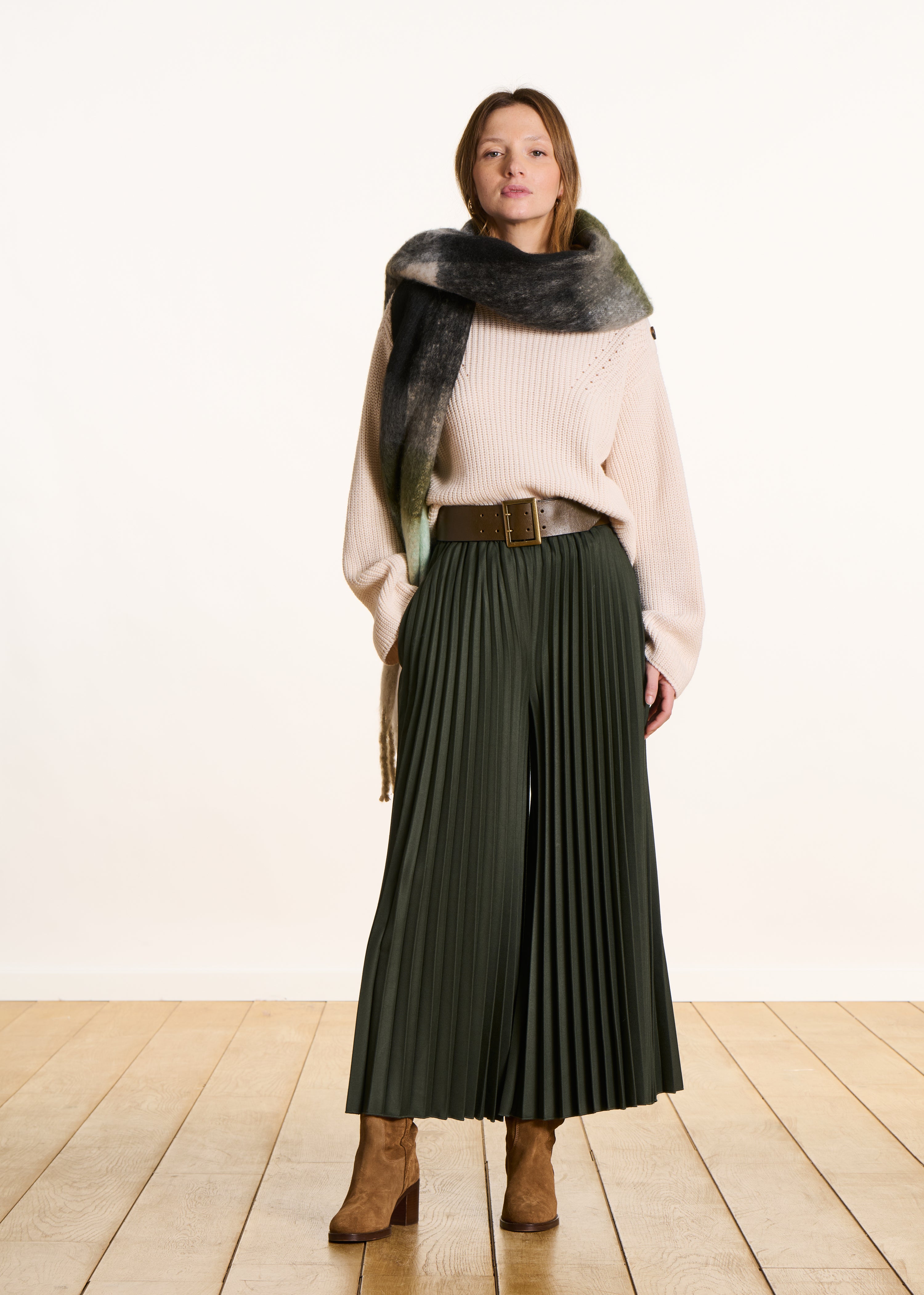 Pantalon large en flanelle plissée taille élastique