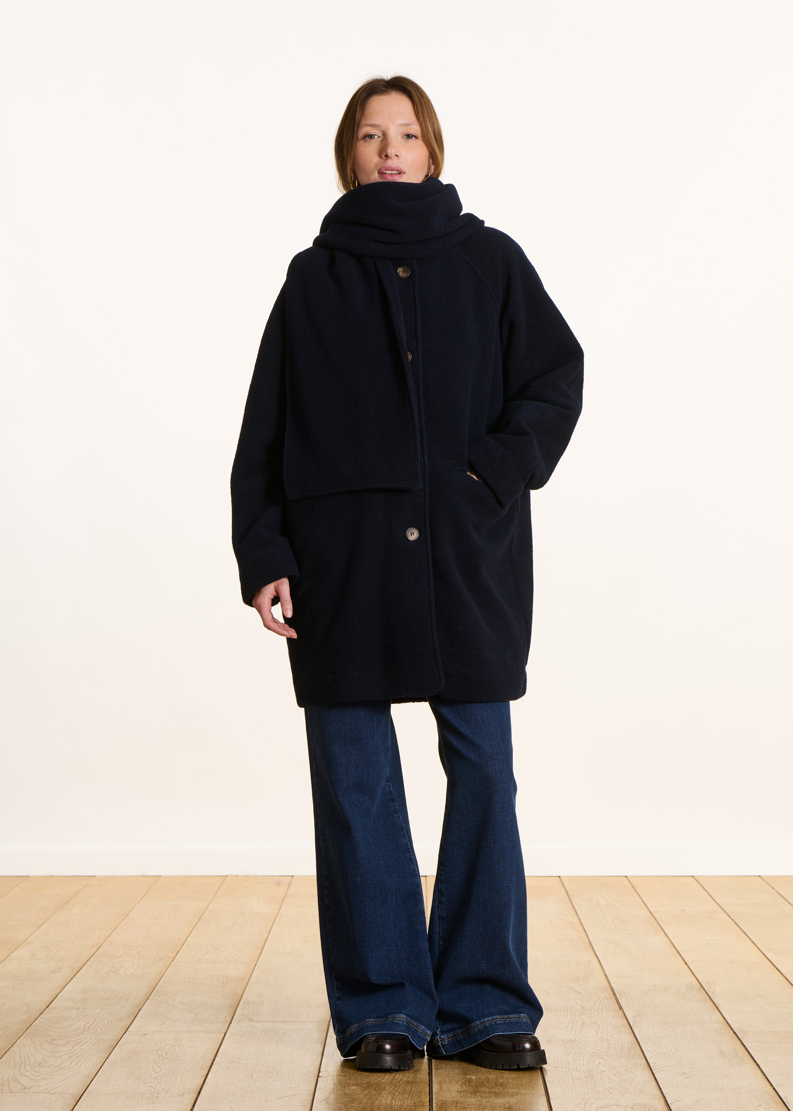 Manteau 3/4 ample bleu en laine mélangée