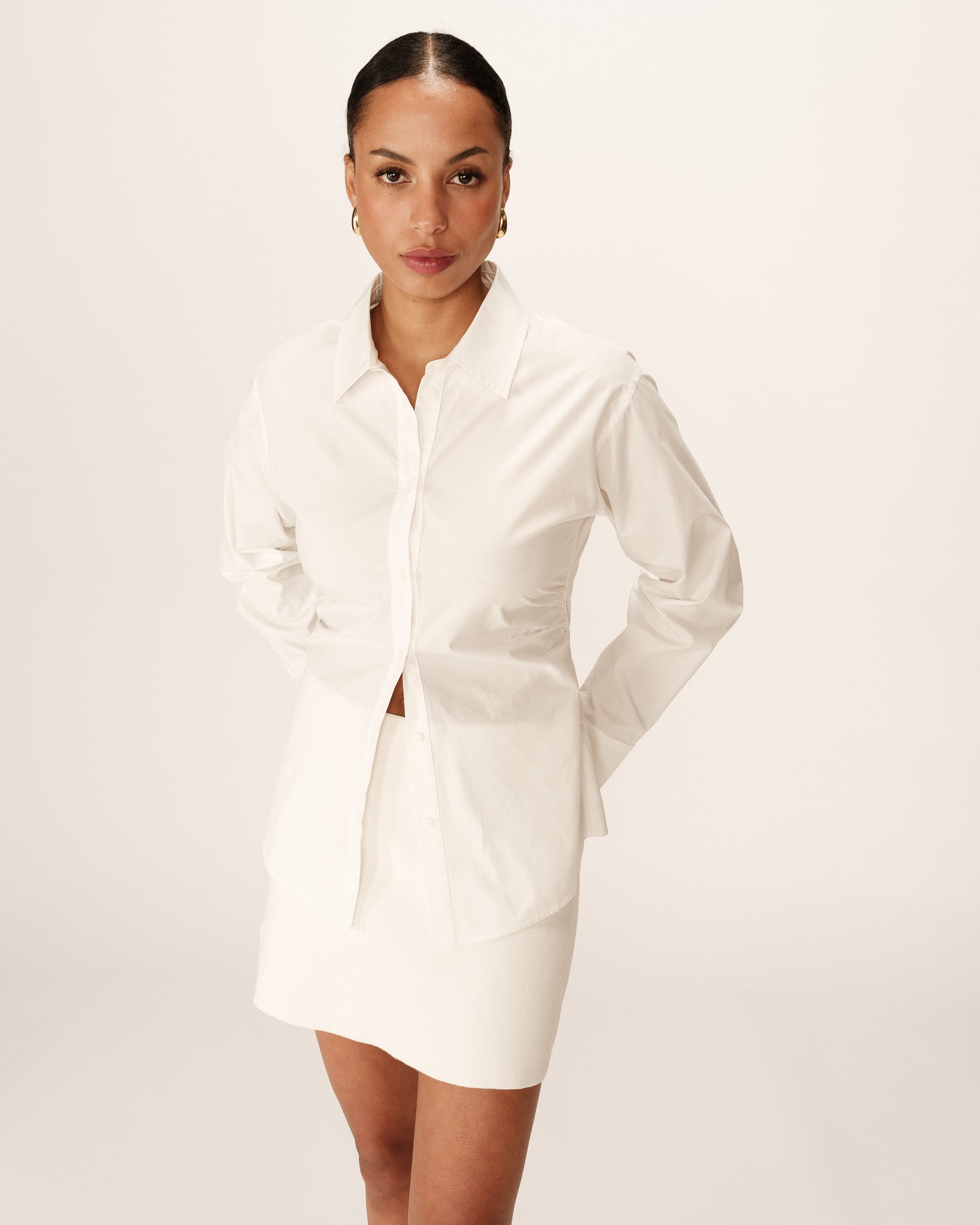 Chemise cintree en popeline ecru Pattern