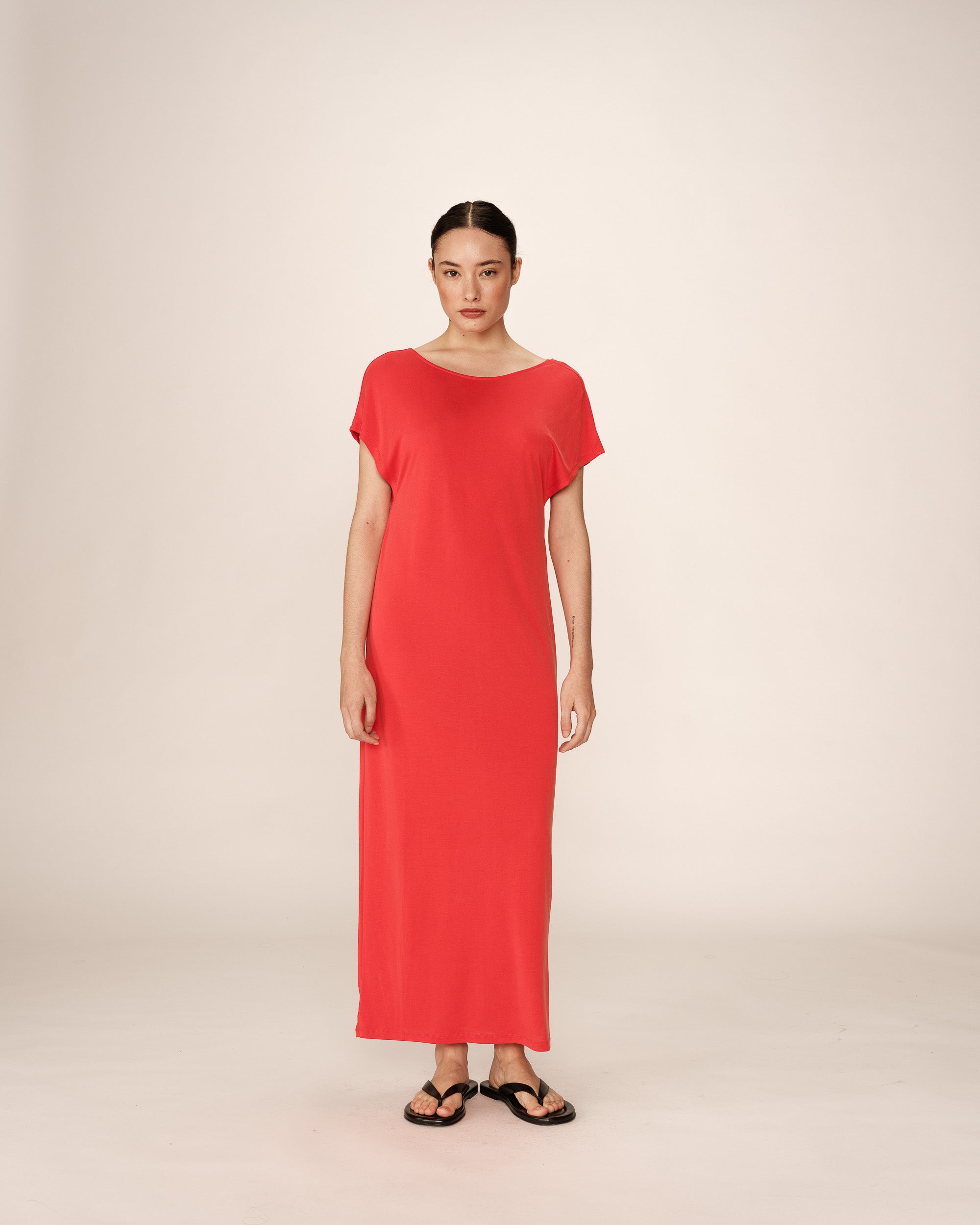 Robe mi-longue en modal rouge Peace