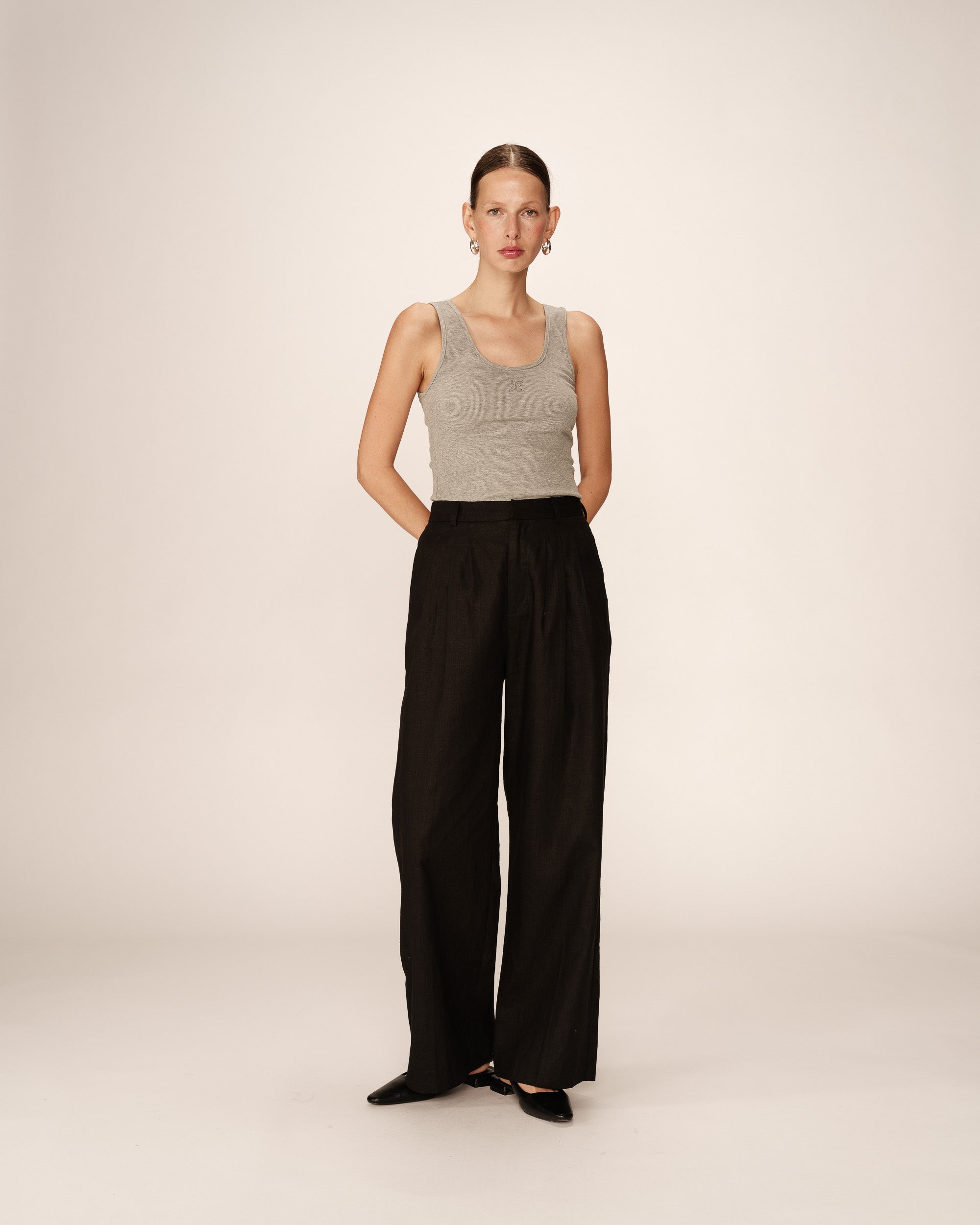 Pantalon tailleur en lin noir Phil