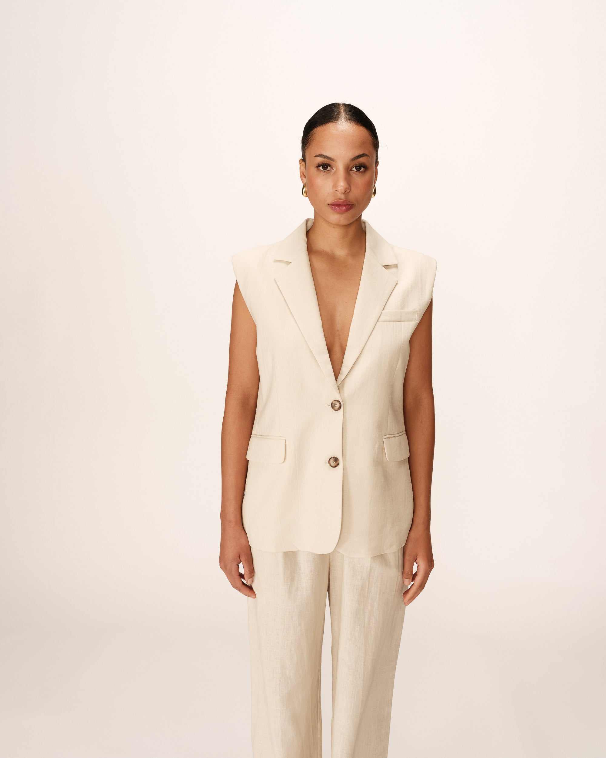 Blazer sans manches en lin beige Pietro