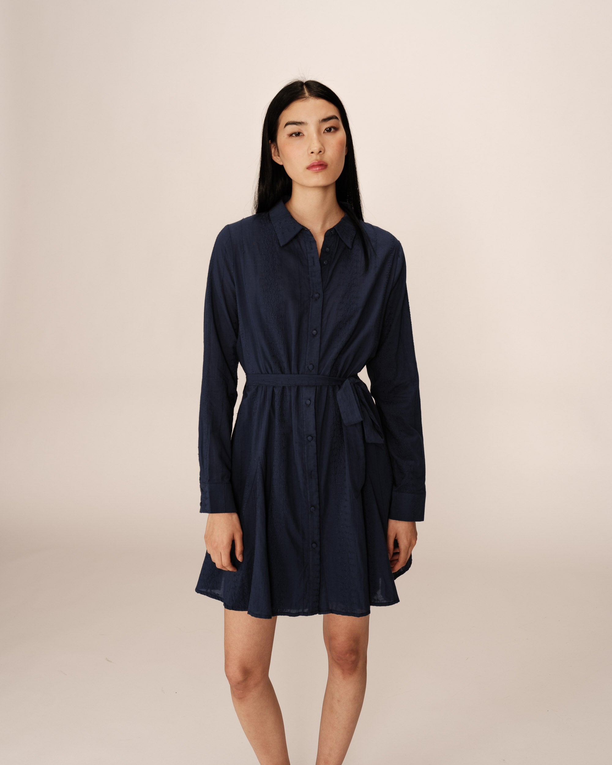 Robe chemise courte marine Praline