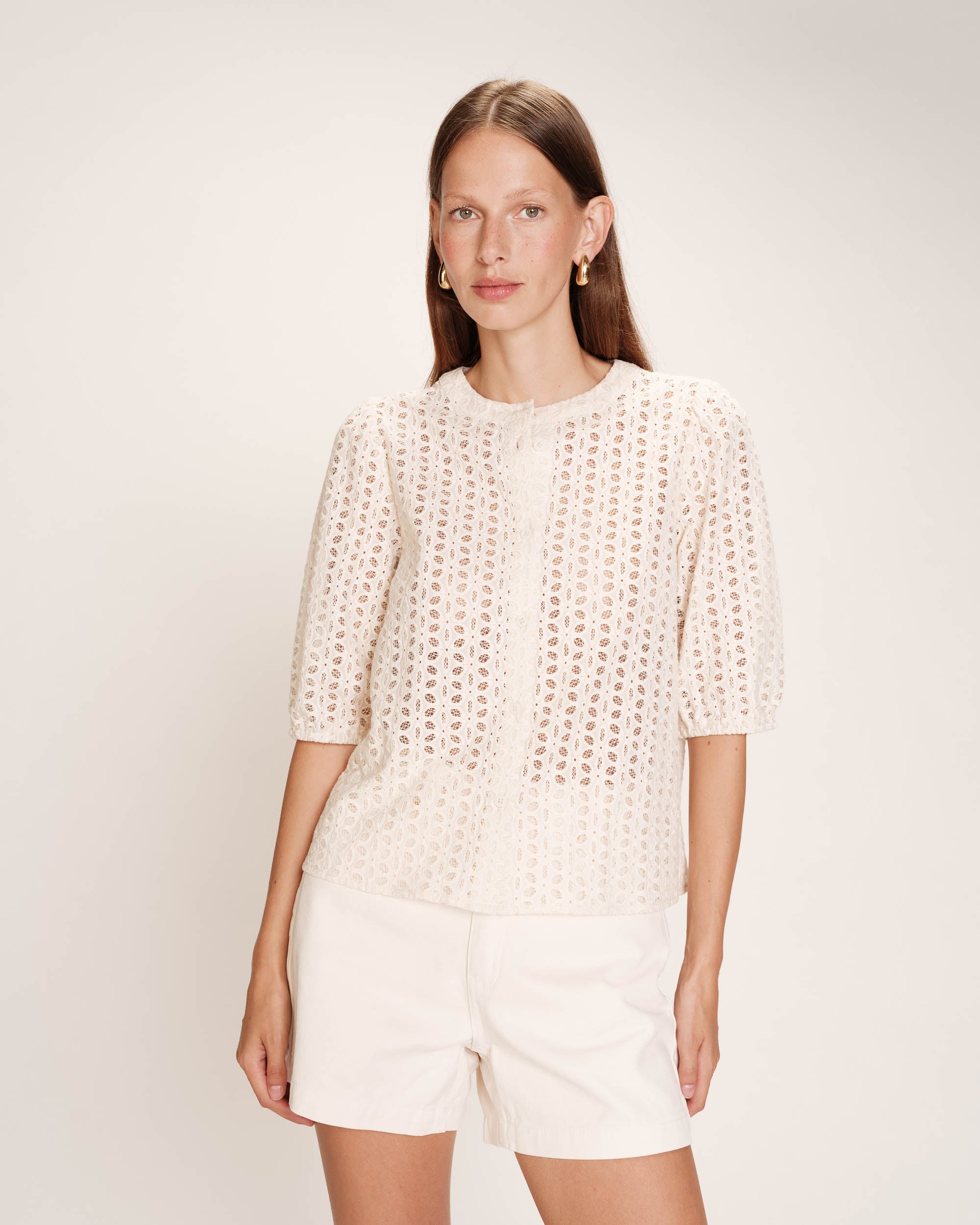 Blouse en broderie anglaise ecru Royale