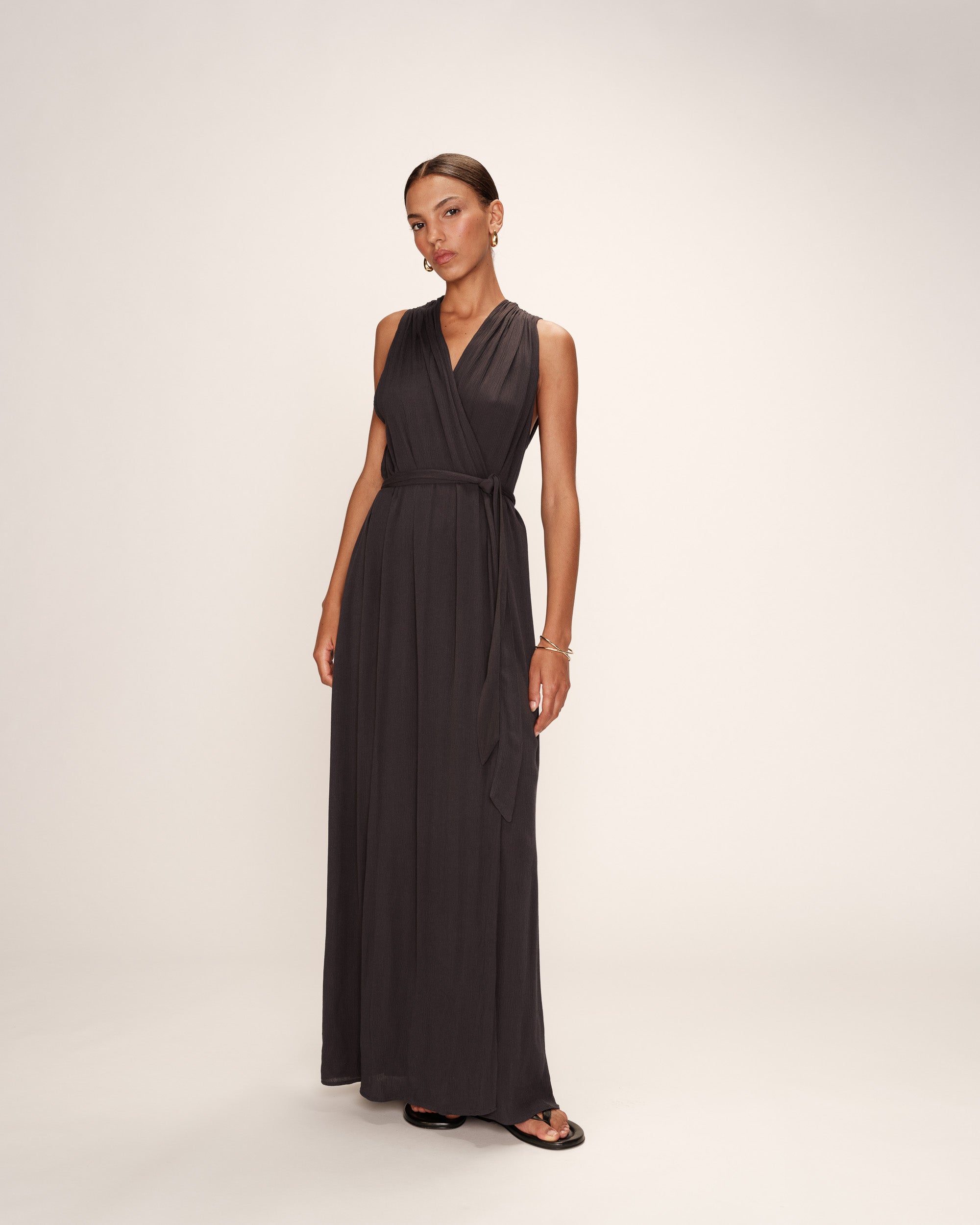 Robe longue drapee anthracite Regis
