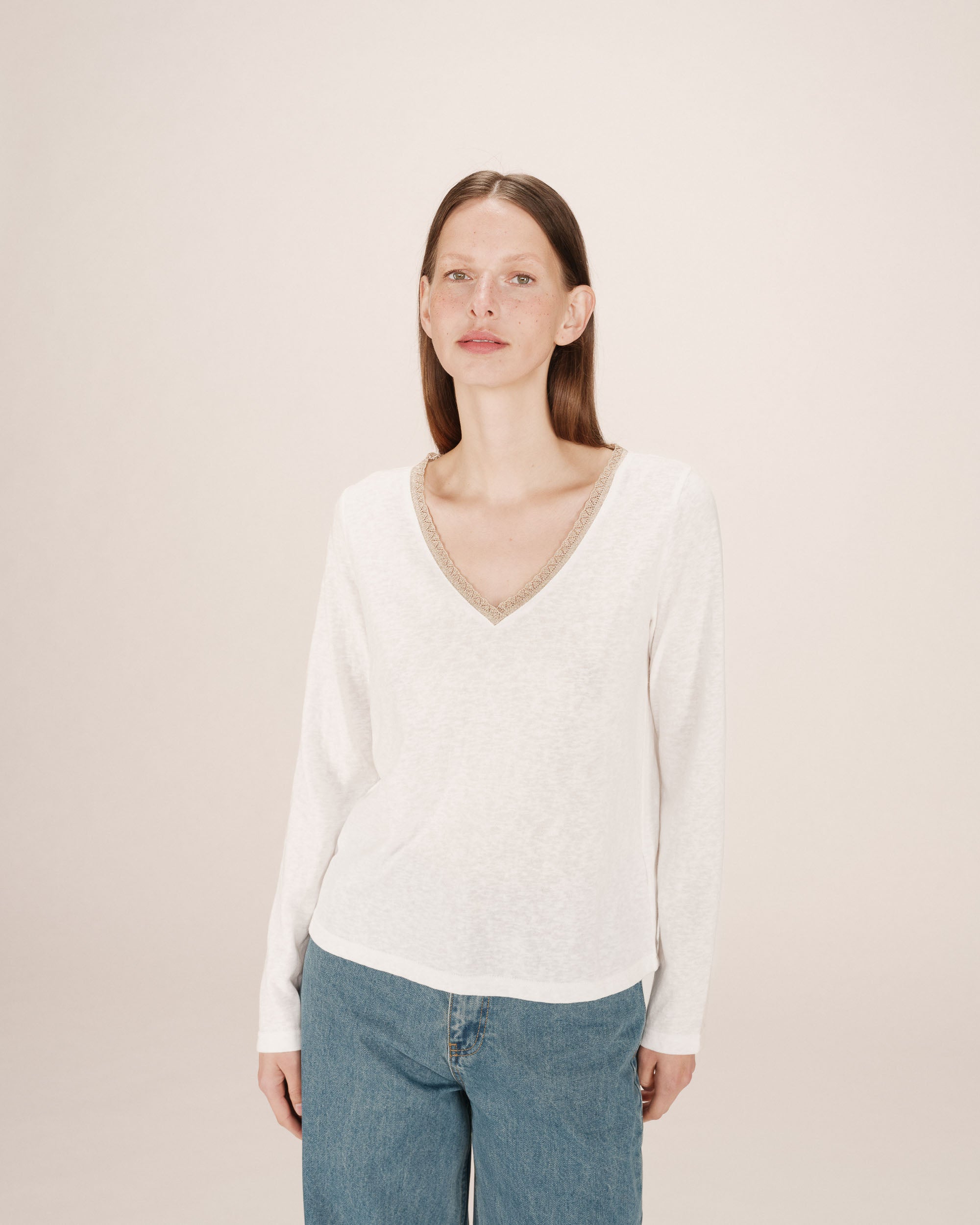 T-shirt col v en dentelle ivoire Selton