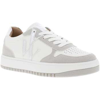 Baskets basses Vanessa Wu  22583CHPE24