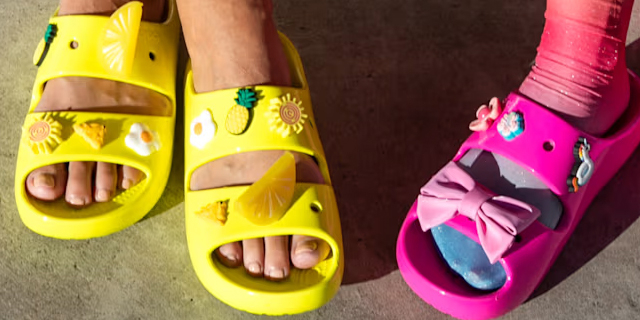 CROCS