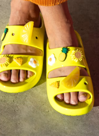 CROCS