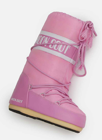 MOONBOOT